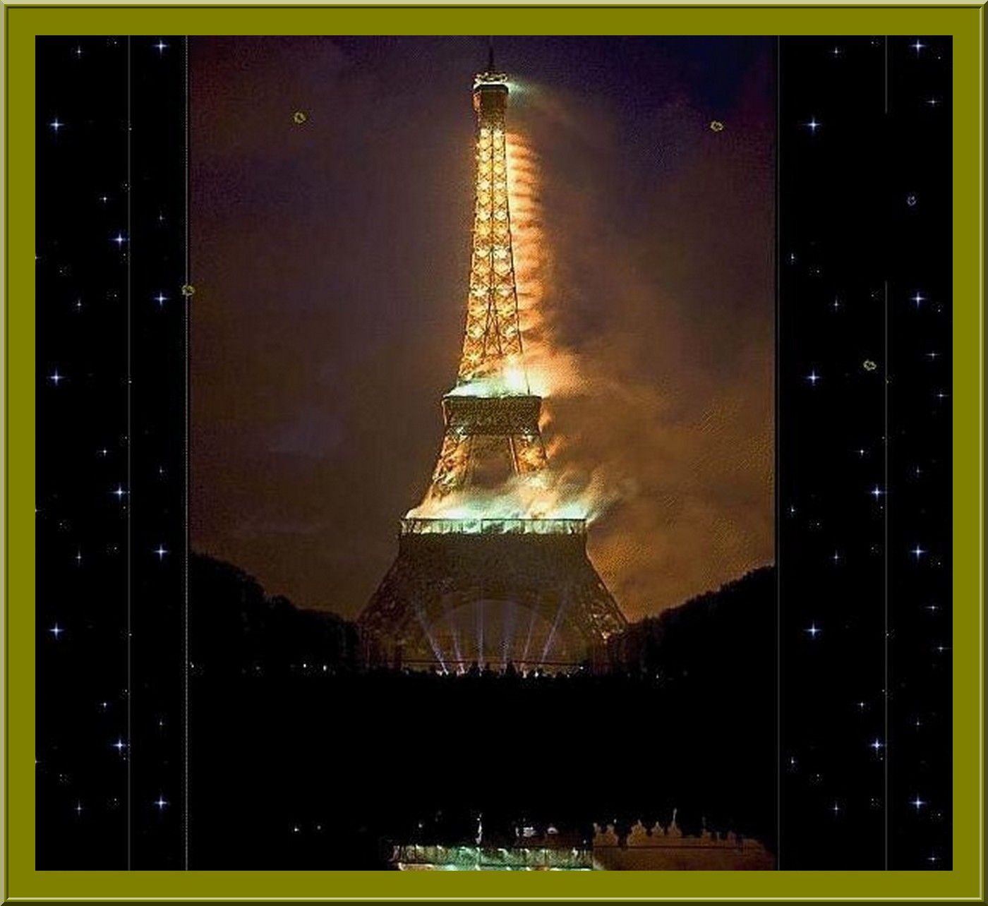 tour eiffel en feux artifice Page 2