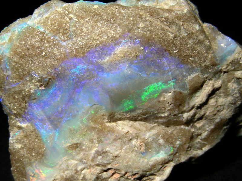 MINERAUX DU MONDE OPALE